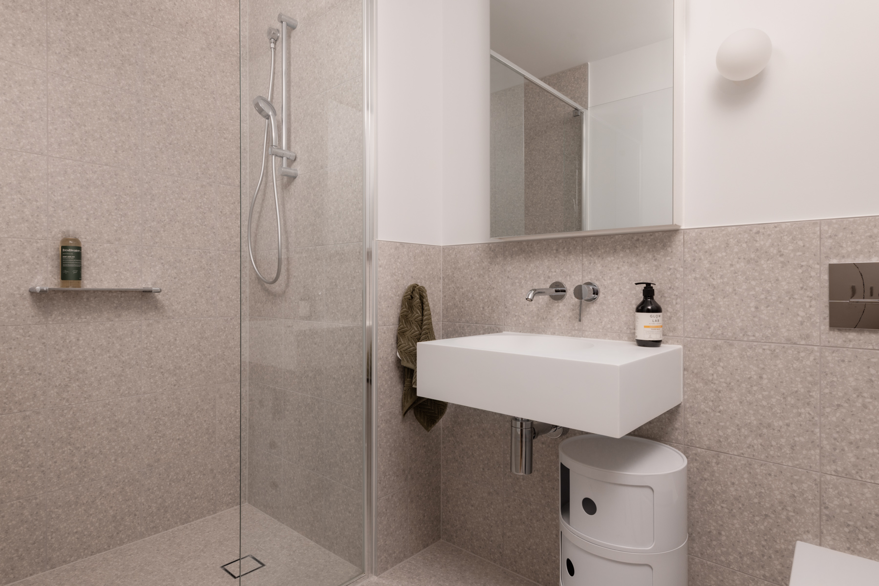 1200Px Short Edge Tony Evans Haiku Sth Yarra 20250401 109 EP10358 2