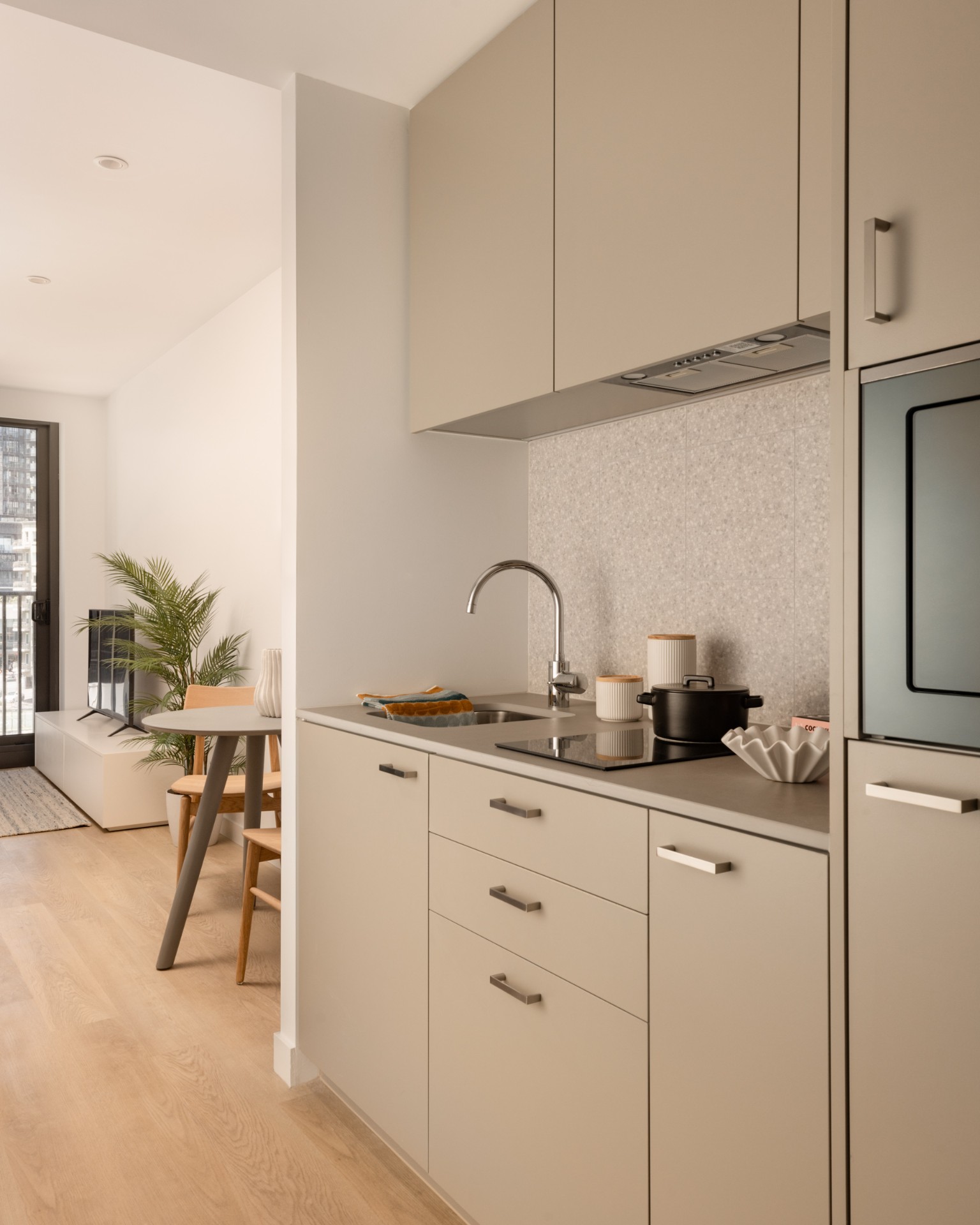 Signature Studio Corner Apartment Image 5 Kitchen