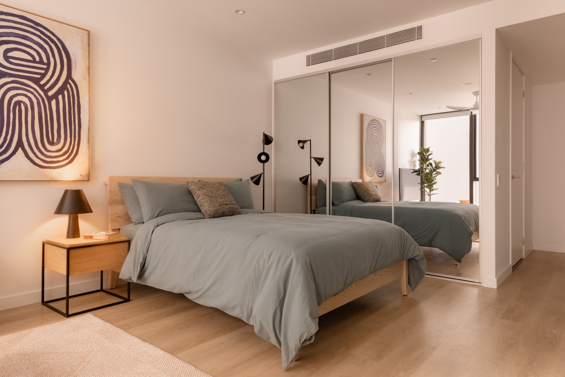 1200Px Short Edge Tony Evans Haiku Sth Yarra 20250402 009 EP10330 3